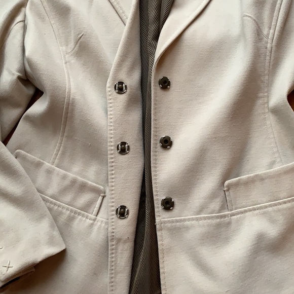 Nude Blazer - Picture 2 of 8